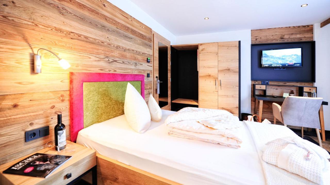 אישגל Hotel Garni Stefanie מראה חיצוני תמונה